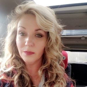 Meet your Posher, LeAnna
